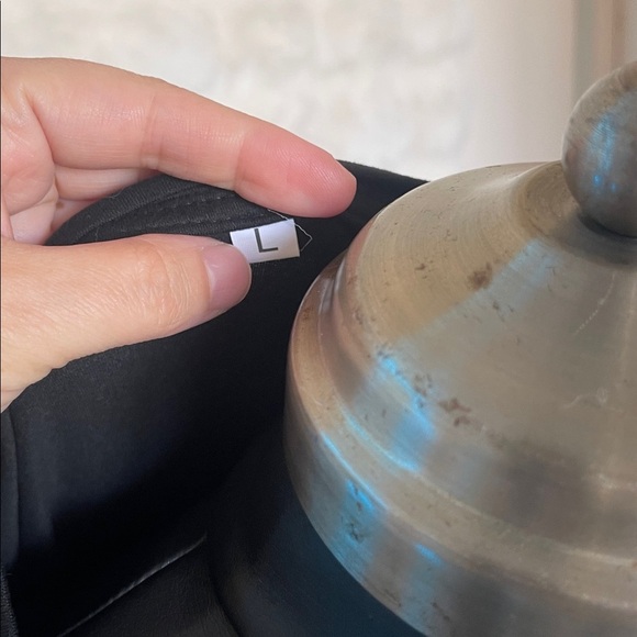 Polyester tank top Black Graphic Sleeveless Top for men warm once and washed - Picture 6 of 8